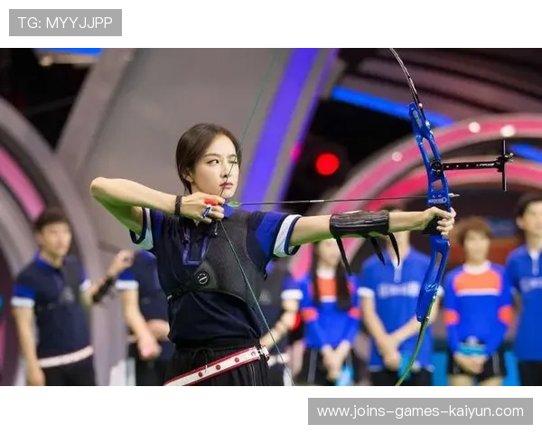 竞技射箭选手十环接连不断压力全无